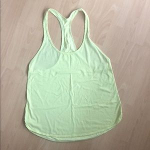 Lululemon 105 Singlet Size 8